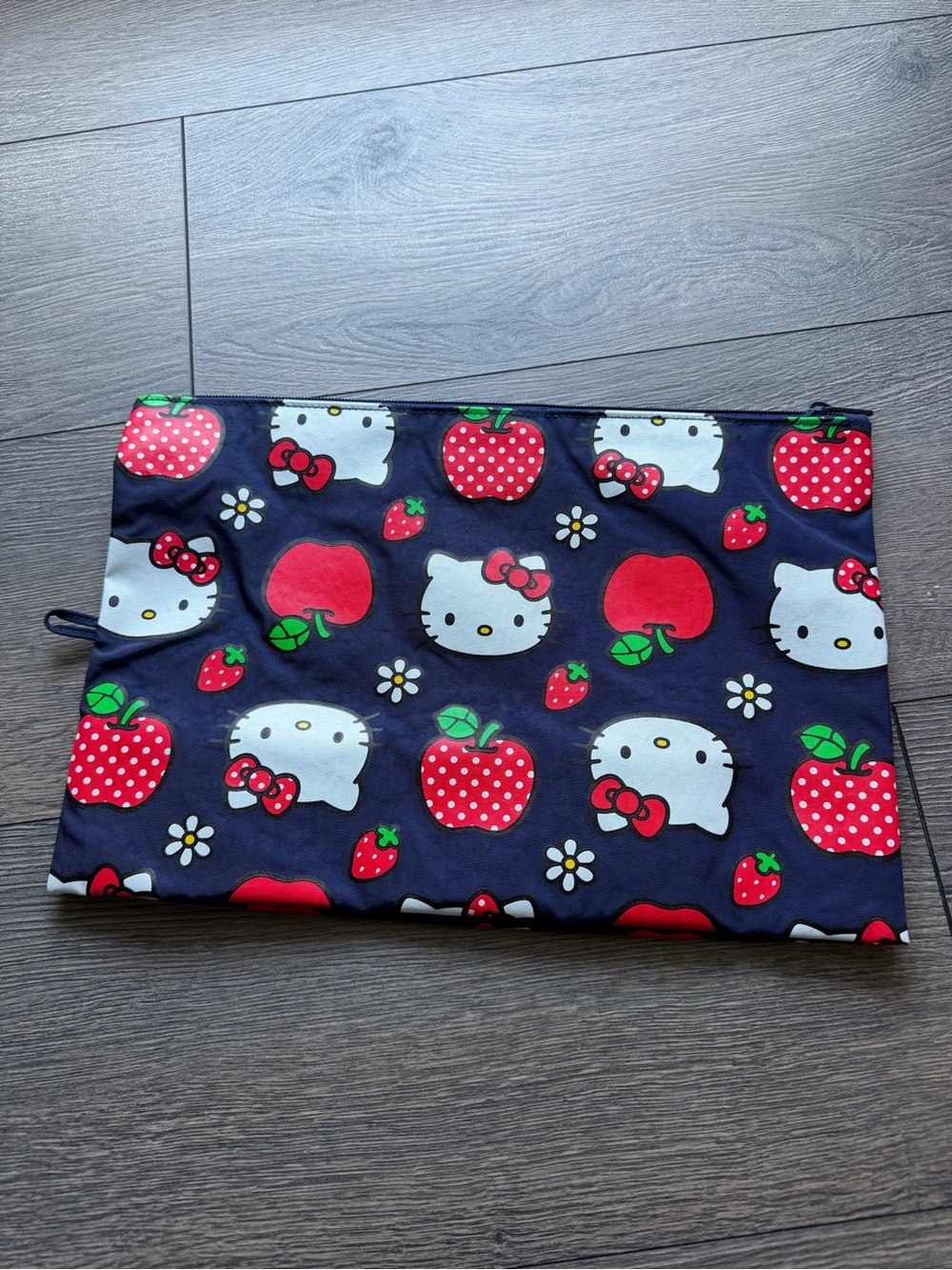 baggu large go pouch - hello kitty apple print